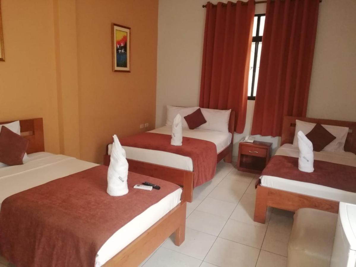 Hostal Huayruro Iquitos Dış mekan fotoğraf