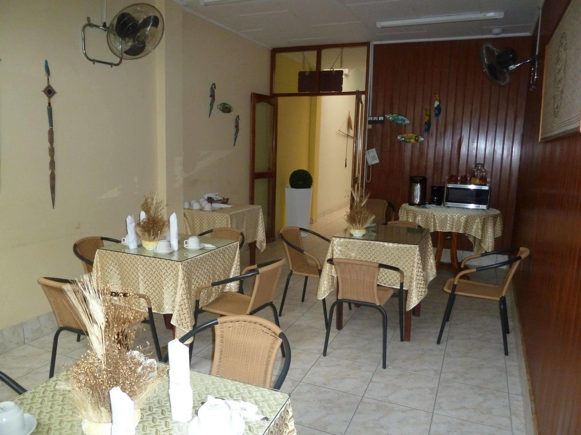 Hostal Huayruro Iquitos Dış mekan fotoğraf